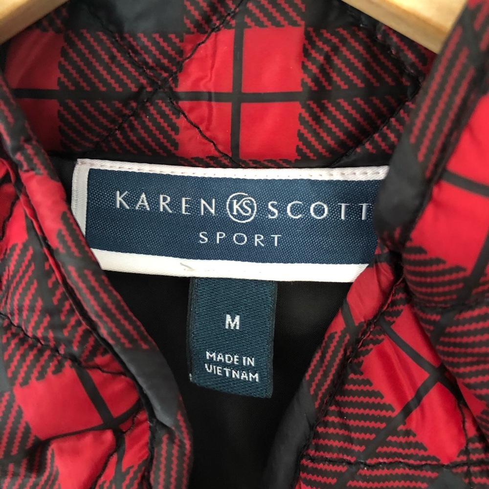 SOLD! Karen Scott M/L Plaid Quilted Vest - Picture 5 of 7
